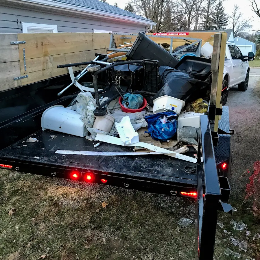 Roll-off dumpster delivered to a residential driveway in Ben Lomond